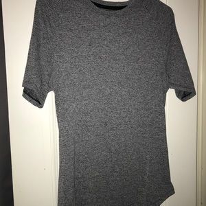 Men’s LuluLemon Tshirt